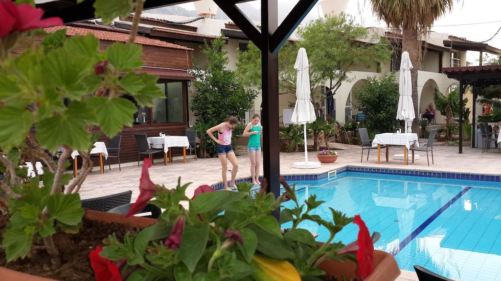 ホテル Club Alda ラピソス エクステリア 写真